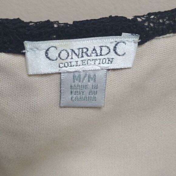 CONRAD C. Black Lace V-neck Long Sleeve Top - Size Medium - Picture 5 of 6